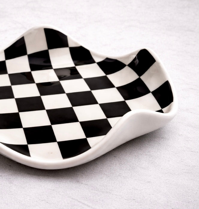 Noir Check Dish