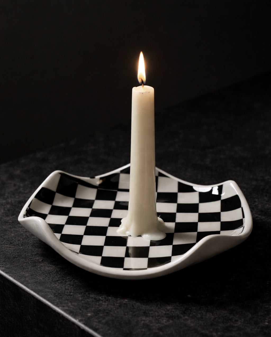 Noir Check Dish