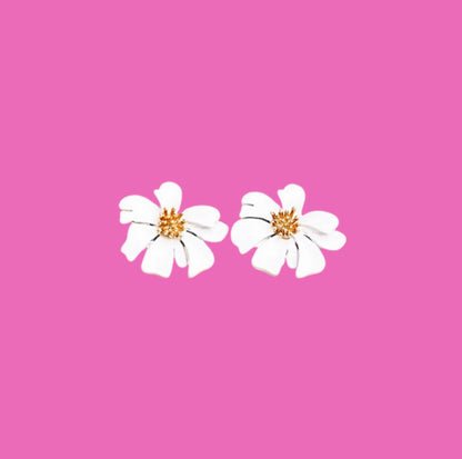 BLOSSOM EARRINGS | WHITE